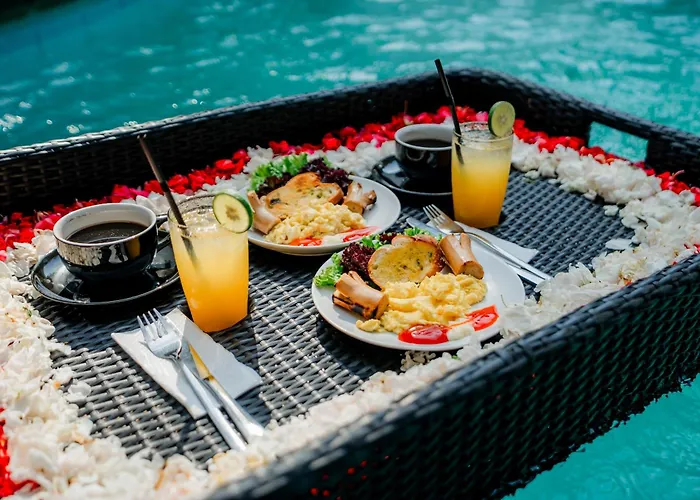 Luxury Ada Padi *