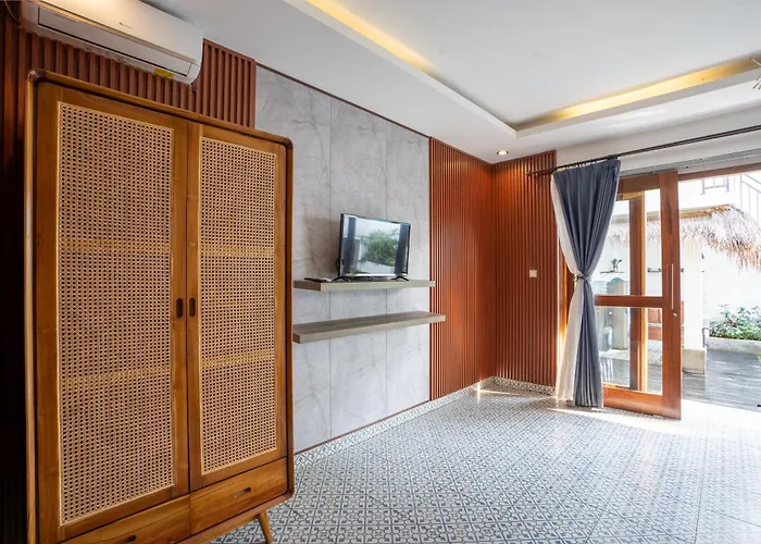 Luxury Ada Padi